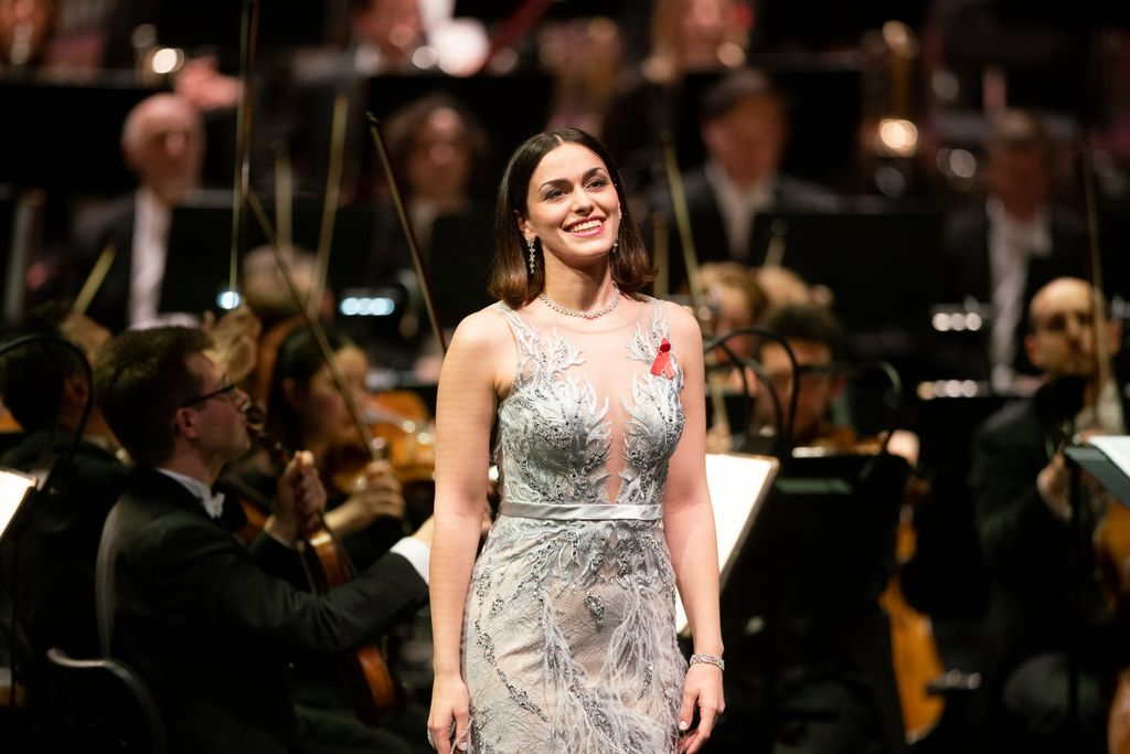 Armenian Soprano Ruzan Mantashyan