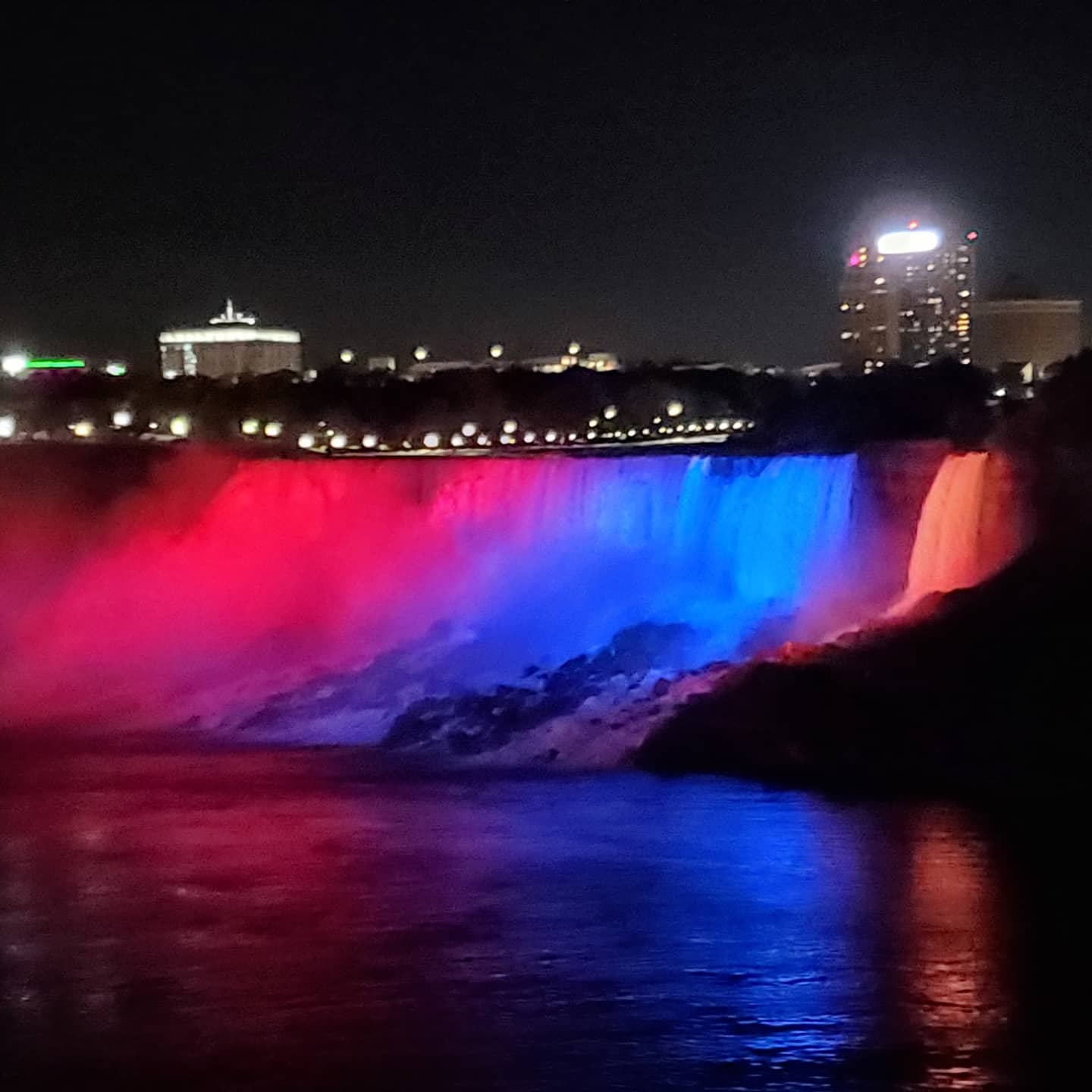 Niagara Falls Lights Up With The Colors Of The Armenian Flag.