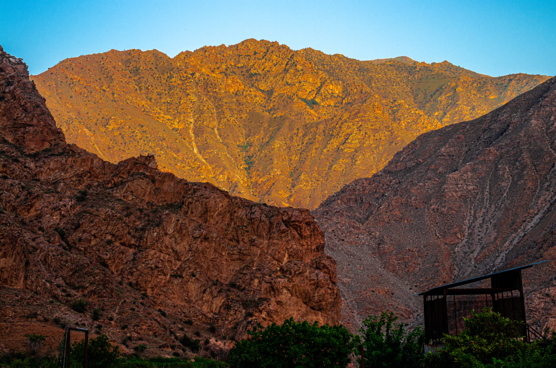 The Armenian/Iranian border on the outskirts of Meghri