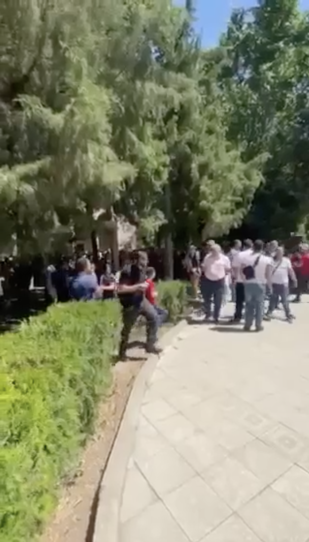 Armenian Citizen Beaten By PM Pashinyan's Bodyguards For Shouting